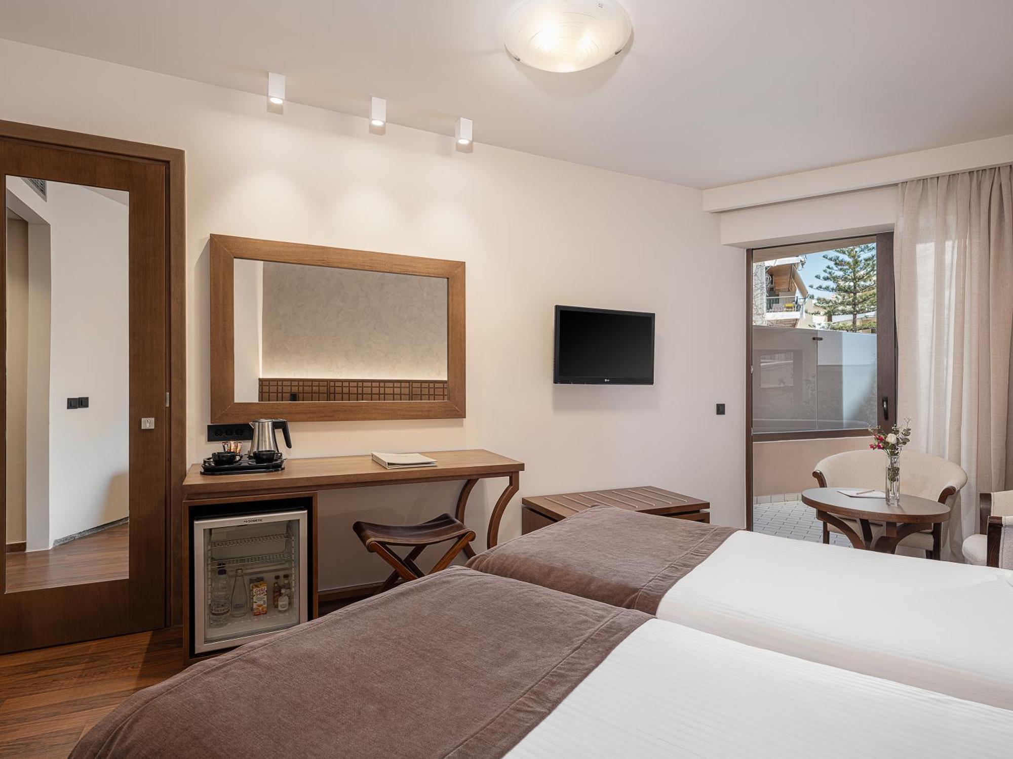 Otel Civitel Akali 4*